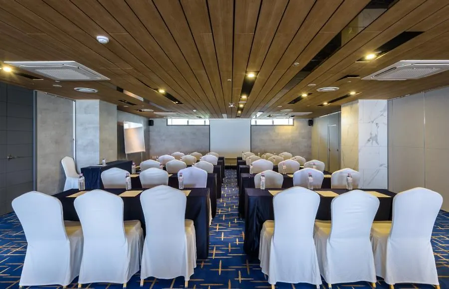 Aimi Jeju Beach Hotel
